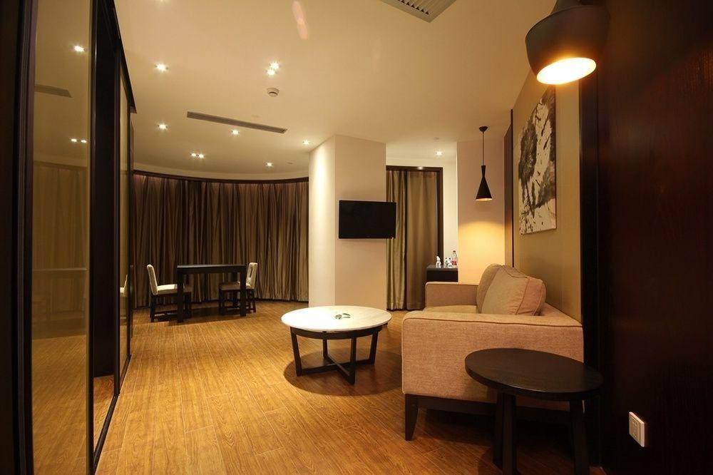 Da Zhong Hotel Indoor Stadium Xuhui Shanghai Bagian luar foto