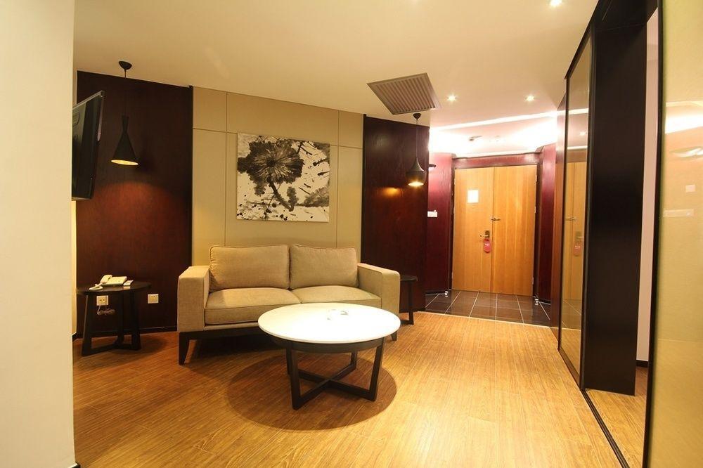 Da Zhong Hotel Indoor Stadium Xuhui Shanghai Bagian luar foto